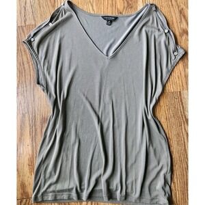 Lucky Brand Size Small Light Olive Army Green Top Shirt‎ Button Shoulder Detail